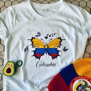 Butterfly Colombia T-shirt, for women, 100% Cotton, Colors Black and White.